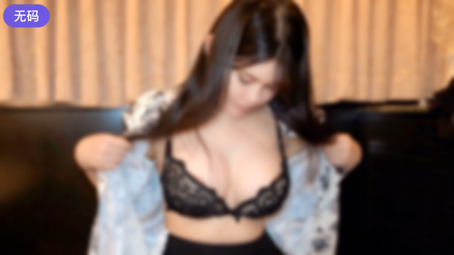 FC2-4484120 【無】 ブルンブルンのGカップ色白巨乳美女！飲食店で働いているとは思えないほどのドスケベ 海报
