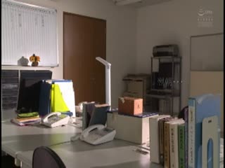 希岛爱理-ATTACKERS PRESENTS THE BEST OF 海报