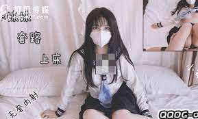 中国制服妹抖M男友 骑脸玩弄大雕还要被JK短裙摩擦 海报