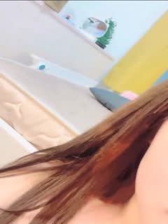 美女落九川说话嗲嗲娇嫩小美女,萌萌哒解开内衣 海报