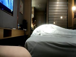 91论坛著名圈主张总，下午场，极品良家少妇，单男加入激情3P，连续作战干不停，黑丝诱惑淫荡之极. 海报