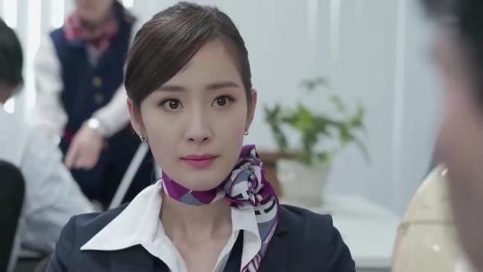 明星AI 明星淫梦-女神杨幂空姐人妻被媚药中出 海报