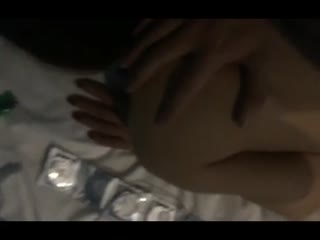 家境不错的大鸡巴哥餐厅搭讪个正在玩机的妹子回家啪啪720P高清无水印 海报