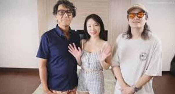 十三号天使网黄女优艾攸体验加藤鹰老师的金手指舌舔表情销魂欲仙欲死的感觉 海报