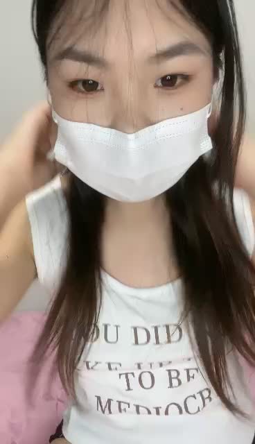 二零二四年零五十四号_妹妹今年十八号艾 海报
