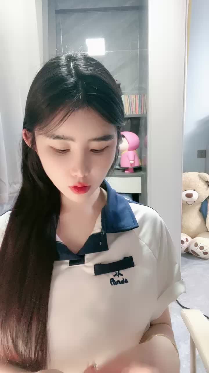 二零二四三月十二_哈喽哇 海报