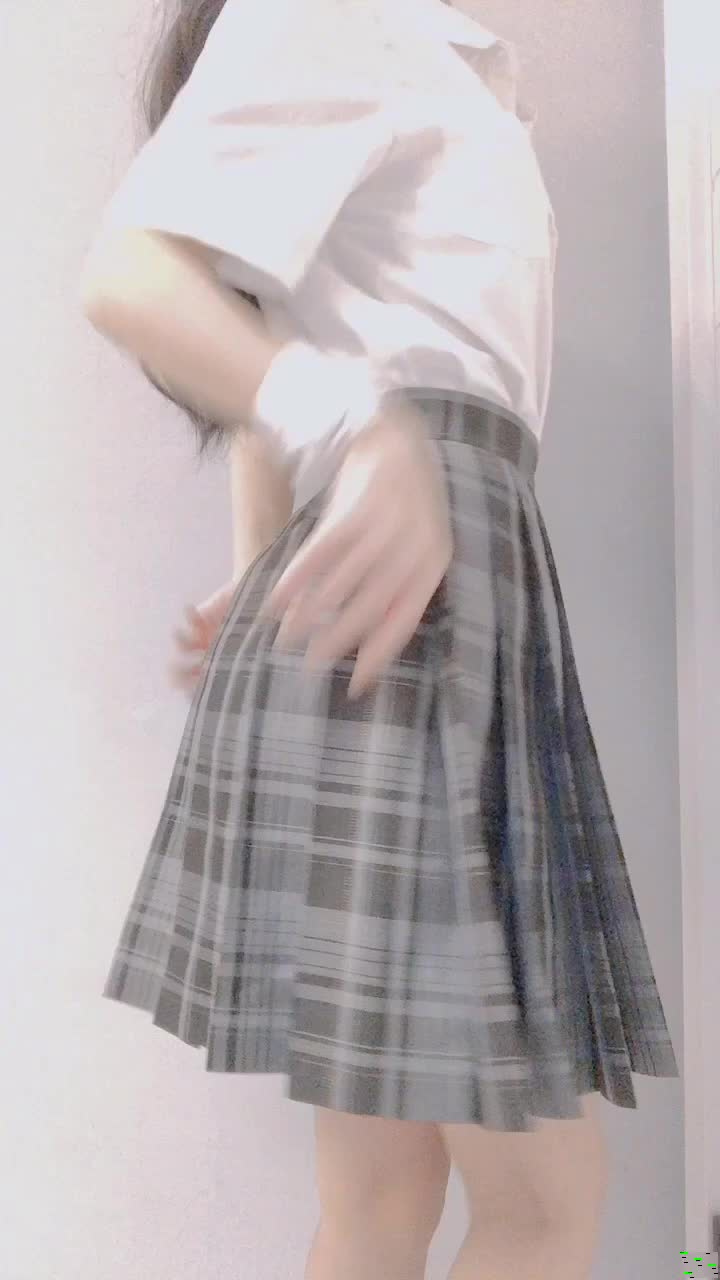✨反差清纯小仙女✨青春无敌香甜白嫩甜美小姐姐，清纯诱惑完美结合，深蹲弹力摇紫薇，纯欲系少女活力四射 海报