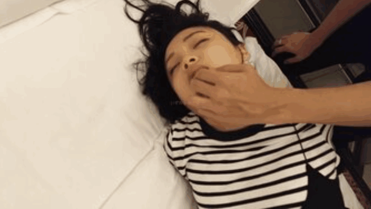 极品港姐節日撿屍回摩鐵開發 狂插蜜穴白漿狂出 海报