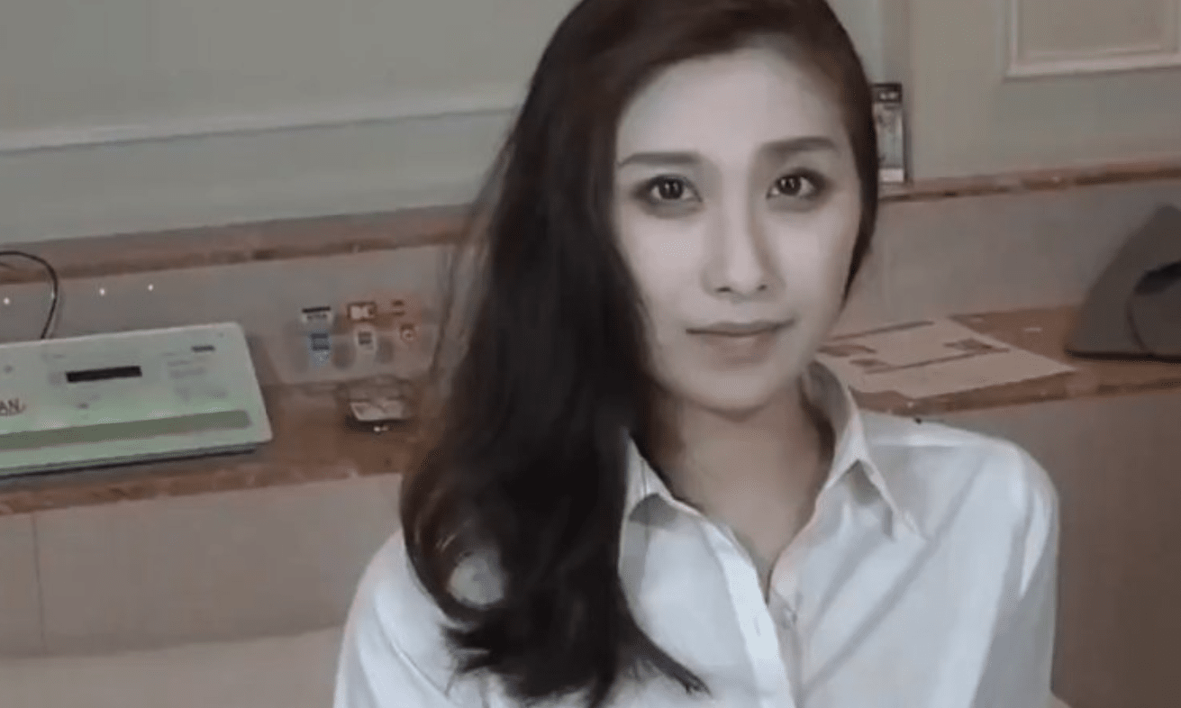 强制深喉射精 海报