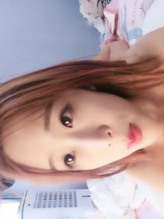 #直播_清纯萝莉主播小妹在家露逼诱惑，近距离逼紧 海报