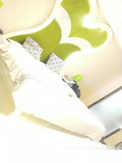 《91小黄人》酒店约炮偷拍样子清纯的大波学生兼职妹自己来月经都不知道干出血了 海报