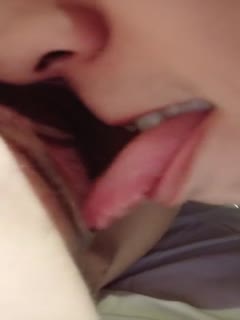 手机直播颜值不错妹子双人啪啪秀第二季 69互舔完再啪啪喜欢不要错过 海报