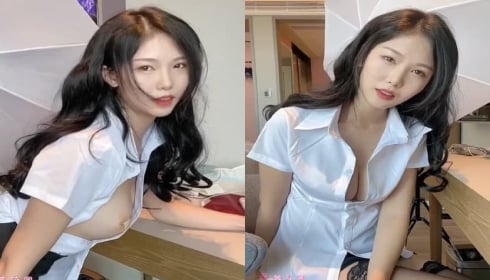极品颜值妹子空虚寂寞骚首弄姿！在桌上骚气十足勾引网友操她~ 海报