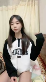 #直播 邻家美少女七七 海报
