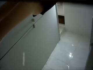 厕拍大神潜入模特公司女厕偷拍 海报