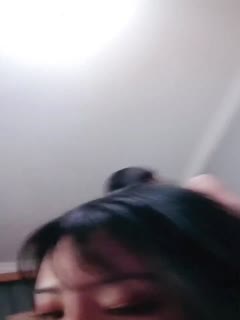 年轻漂亮妈妈，爸爸经常出差~滋润妈妈这件事情儿子来上位，~各种姿势爆操滋润妈妈的淫穴，连续打庄~精彩对白激情诱惑 海报
