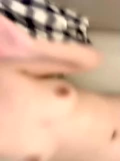 清纯萝莉嫩妹大尺度全裸诱惑，揉捏奶子晃动掰穴特写翘屁股起 海报